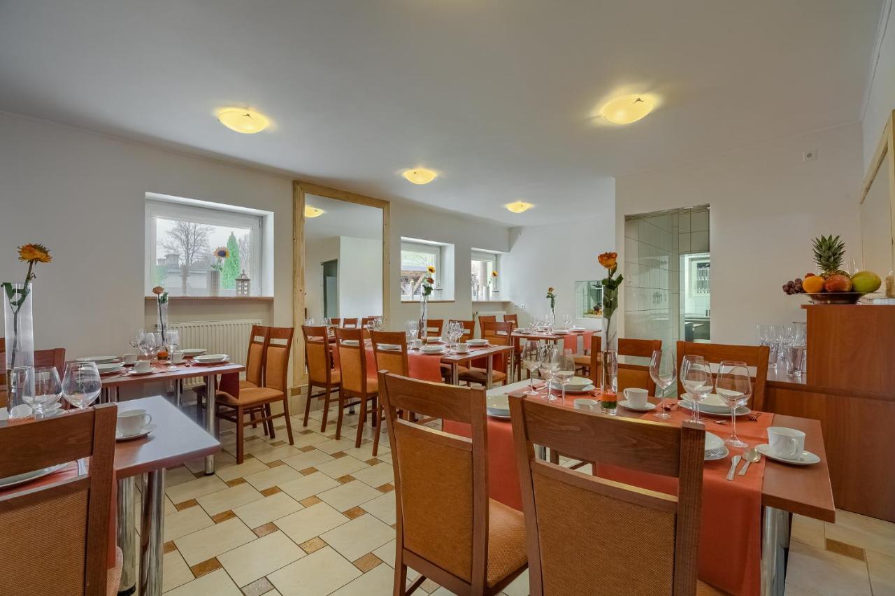 Sarenka Hotel Krynica Zdroj Ngoại thất bức ảnh