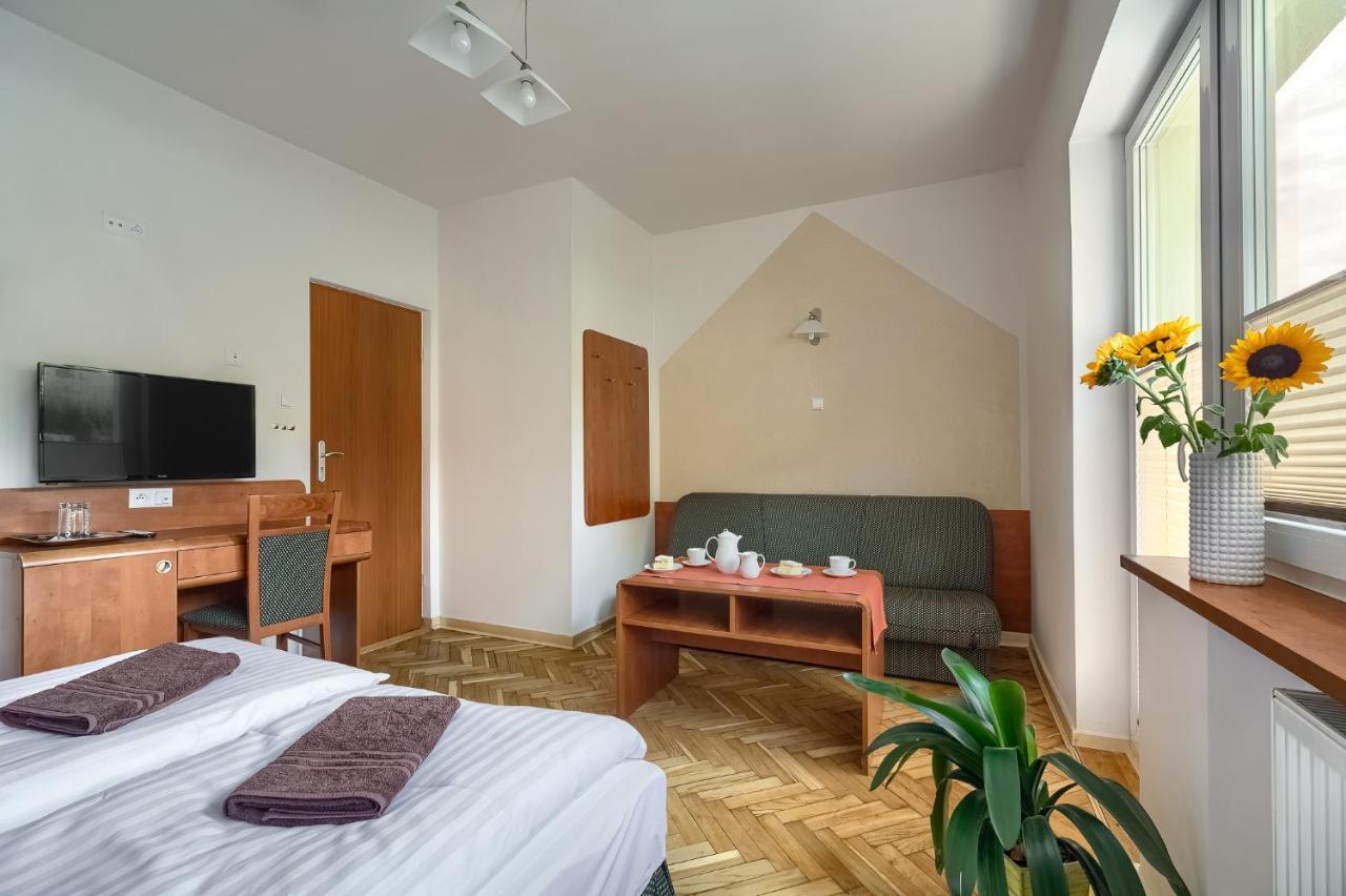 Sarenka Hotel Krynica Zdroj Ngoại thất bức ảnh