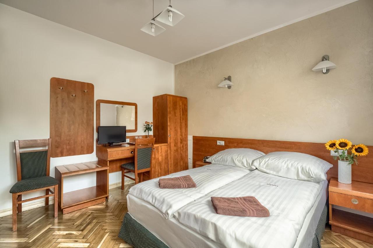 Sarenka Hotel Krynica Zdroj Ngoại thất bức ảnh